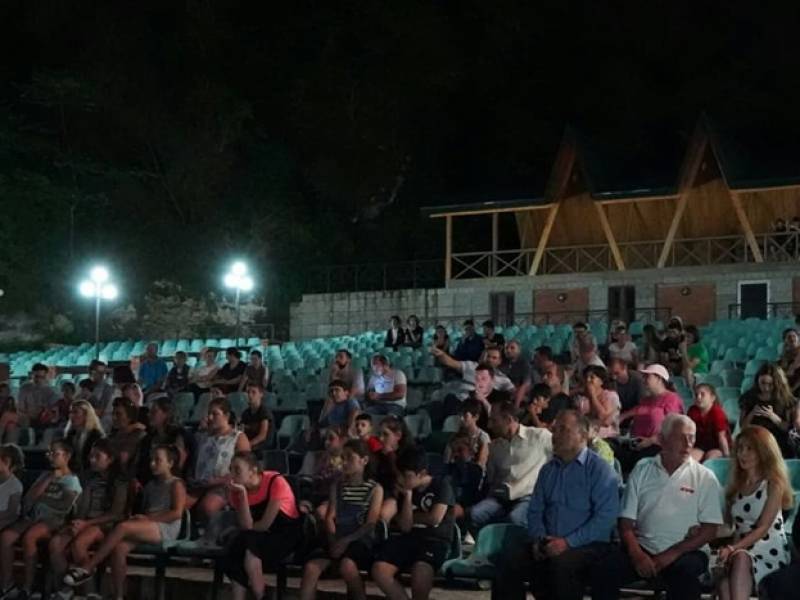 ,,მწვანე თეატრზე'' გაიმართა ღია კინოჩვენება